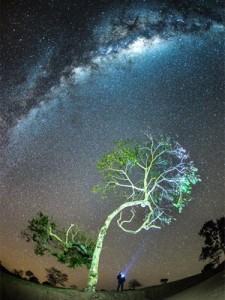 Via Láctea registrada por astrofotógrafo em Santa Rita de Caldas, MG 